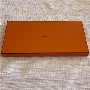 Authentic Hermès Accessory box WITH RIBBONS